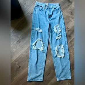 BDG Boyfriend Distressed Jeans